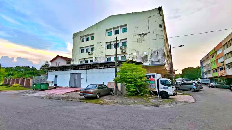Shop / Office for Sale in Taman Suria Jaya (Cheras) - Steven Tay - Exterior - PropertyGuru.com.my