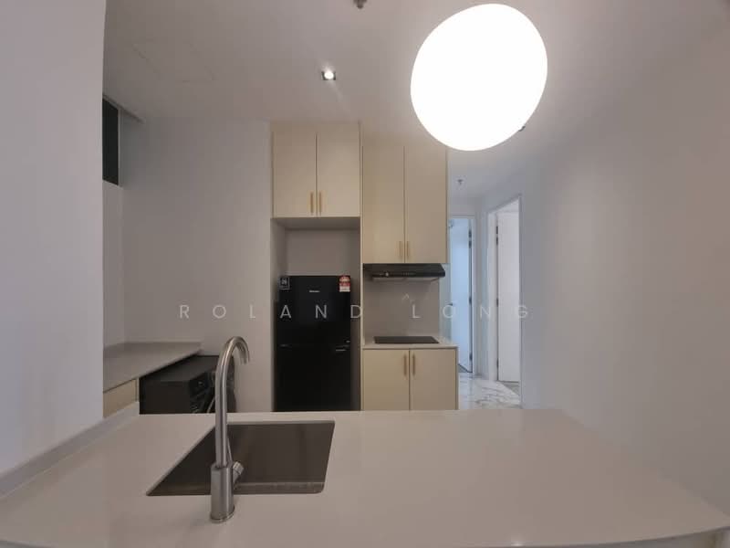 Kediaman Servis untuk Disewa di Lumi Tropicana Serviced Residence - Roland Long - Kitchen - PropertyGuru.com.my
