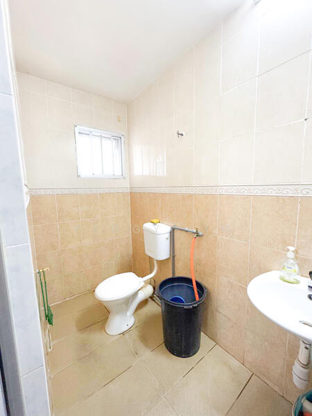 Apartment for Sale at Sri Kinabalu - Peggy Lim - Bathroom - PropertyGuru.com.my