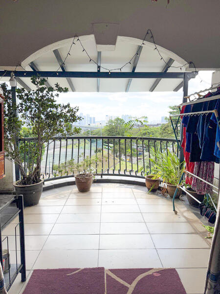 Apartment for Sale at Sri Kinabalu - Peggy Lim - Balcony - PropertyGuru.com.my