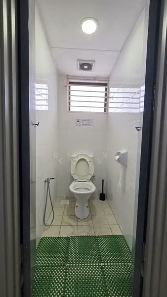 Shop / Office for Rent in Jalan Klang Lama (Old Klang Road) (Kuala Lumpur) - Dylan Kwan - Bathroom - PropertyGuru.com.my