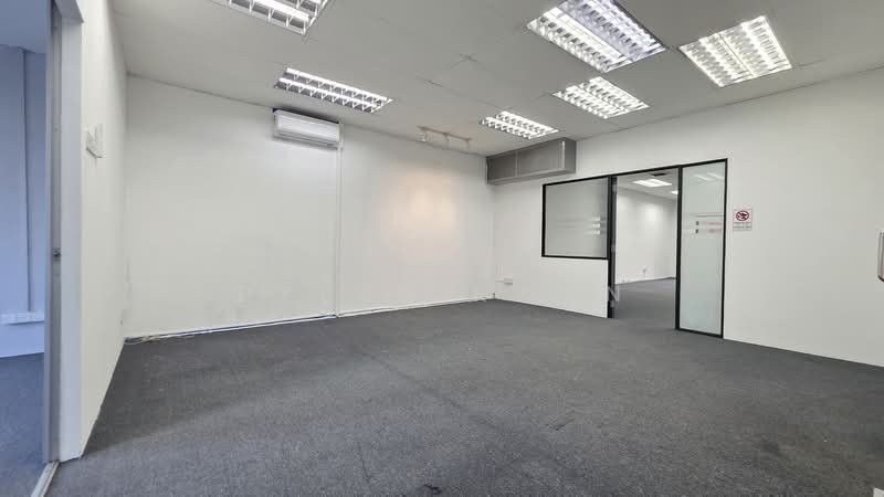 Shop / Office for Rent in Jalan Klang Lama (Old Klang Road) (Kuala Lumpur) - Dylan Kwan - Interior - PropertyGuru.com.my