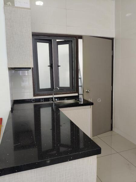 SkyVille 8 @ Benteng 8 untuk Untuk Disewa - RM 2,200 /bulan, Mac 2026 - Kitchen - PropertyGuru.com.my