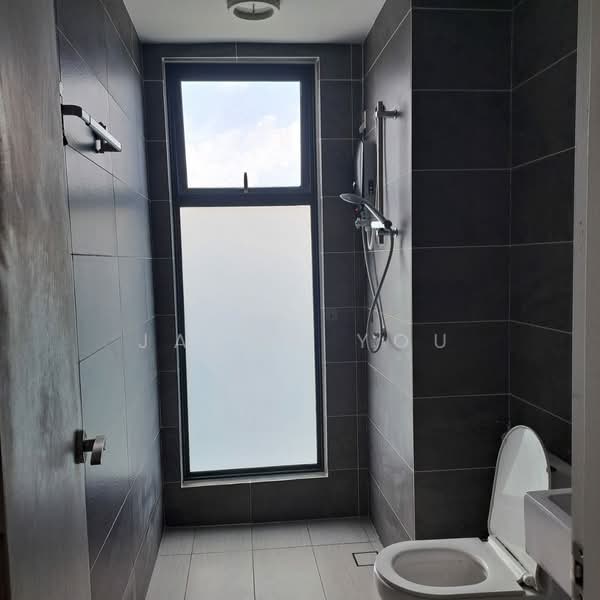 Bell Suites untuk Untuk Disewa - RM 3,000 /bulan, Mac 2026 - Bathroom - PropertyGuru.com.my