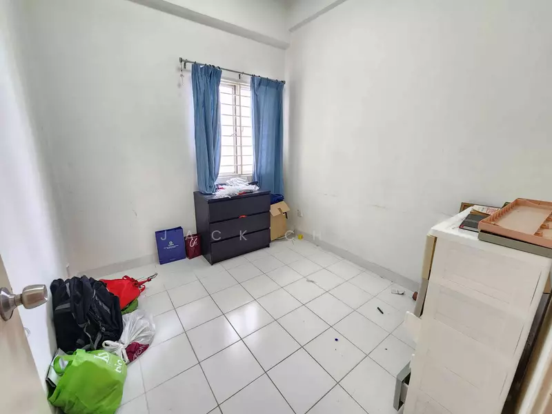 Untuk Dijual - Plaza Menjalara