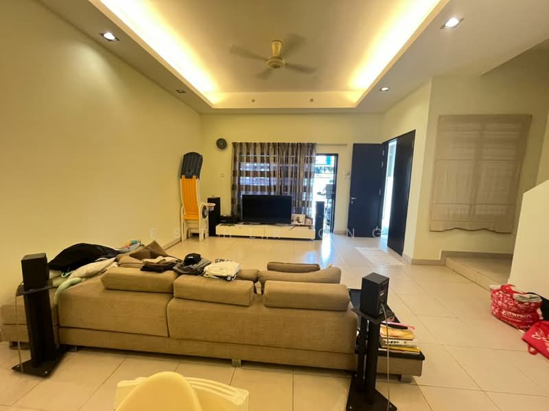 2-storey Terraced House for Sale in Bandar Puteri Puchong (Puchong) - Esther Ong - Living Room - PropertyGuru.com.my