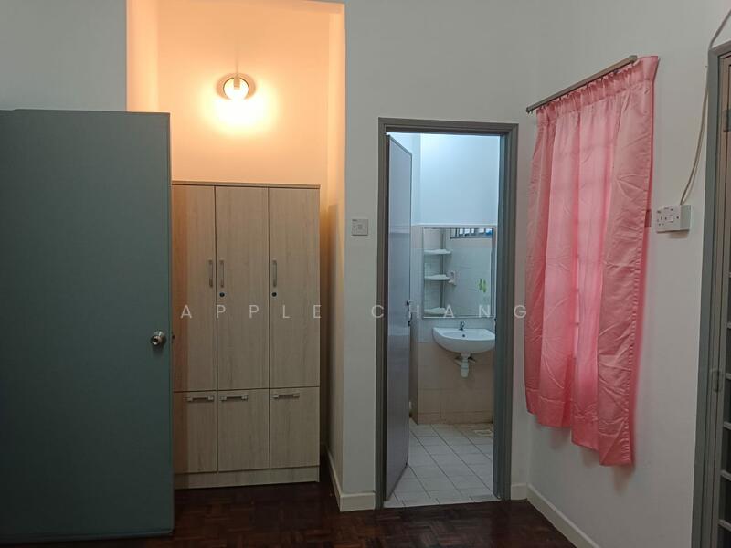 USJ 12 untuk Untuk Disewa - RM 2,250 /bulan, Feb 2026 - Bathroom - PropertyGuru.com.my