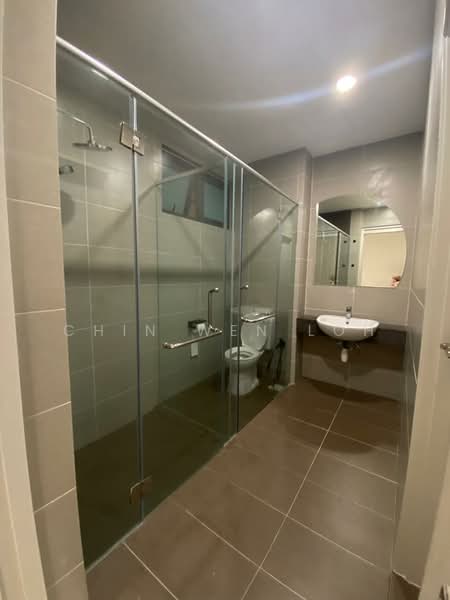Servis Apartment untuk Disewa di Pacific Star - Chin Wen Loh - Bathroom - PropertyGuru.com.my