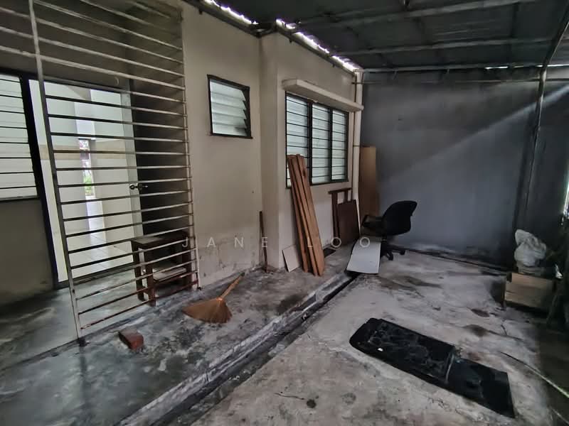 Rumah Teres 2-Tingkat untuk Dijual di Taman Lestari Putra (Seri Kembangan) - Jane Loo - PropertyGuru.com.my