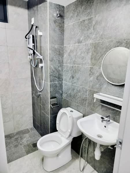 Service Residence for Rent at Traders Park - Calvin Loke - Bathroom - PropertyGuru.com.my