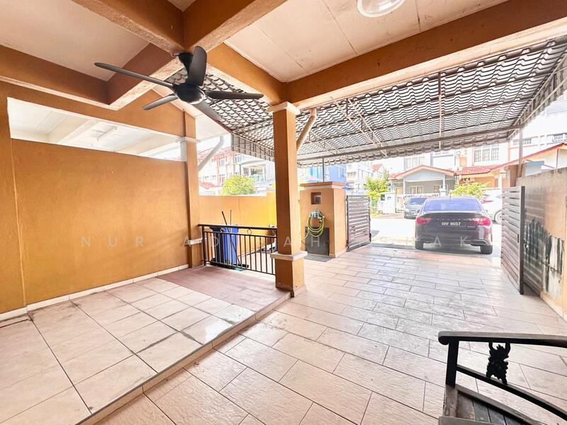 3-storey Terraced House for Sale in Shah Alam (Selangor) - Nur Adibah Ishak - Exterior - PropertyGuru.com.my