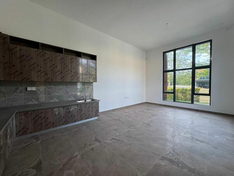 Rumah Kluster untuk Dijual di Forest City (Gelang Patah) - Ben Eu - Kitchen - PropertyGuru.com.my