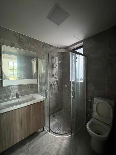 Rumah Kluster untuk Dijual di Forest City (Gelang Patah) - Ben Eu - Bathroom - PropertyGuru.com.my