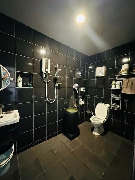 2-storey Terraced House for Sale in George Town (Penang) - Gaik Suan Tan - Bathroom - PropertyGuru.com.my