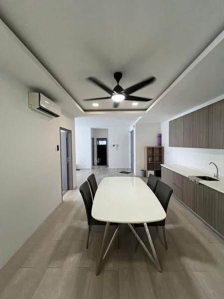 Condominium for Rent at Lakefront Residence - Fong Qi Jing - Dining Room - PropertyGuru.com.my