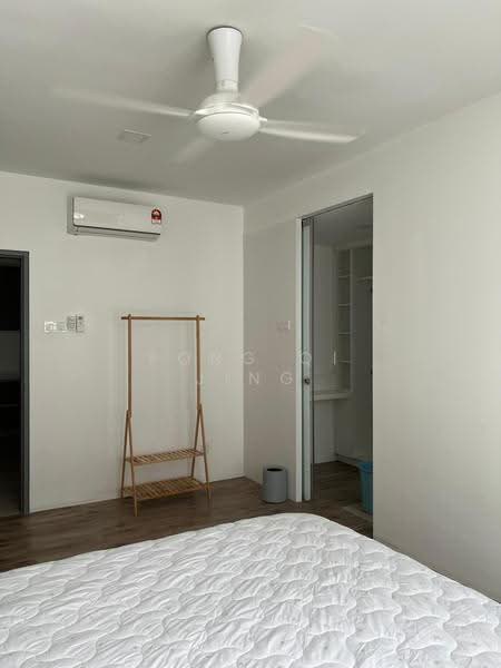 Condominium for Rent at Lakefront Residence - Fong Qi Jing - Bedroom - PropertyGuru.com.my
