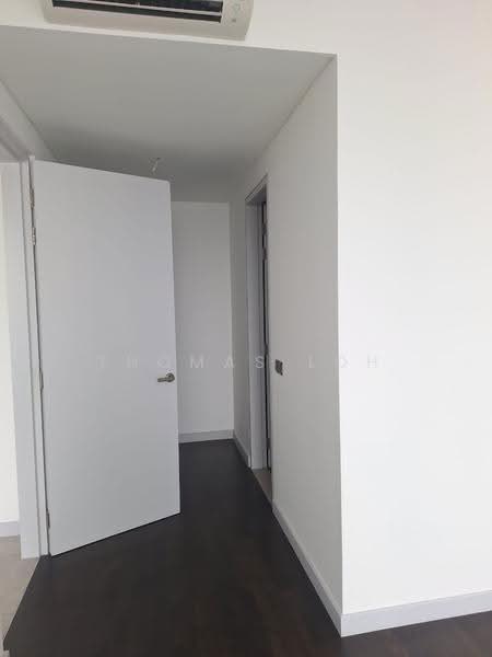 Kediaman Servis untuk Dijual di Lot 15 - Thomas Loh - Corridor - PropertyGuru.com.my