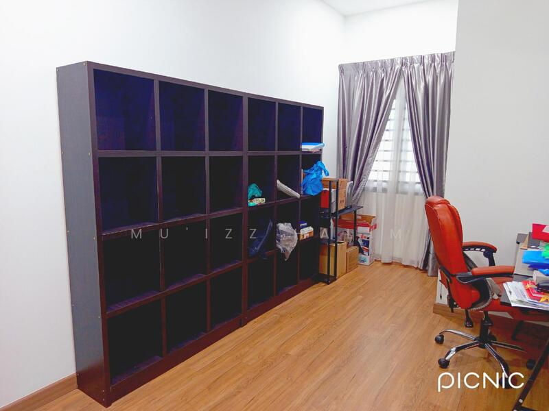 2-storey Terraced House for Sale in Dengkil (Selangor) - Mu'izz Halim - Study - PropertyGuru.com.my