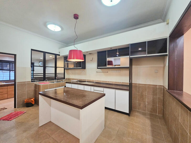 For Rent - Putra Avenue