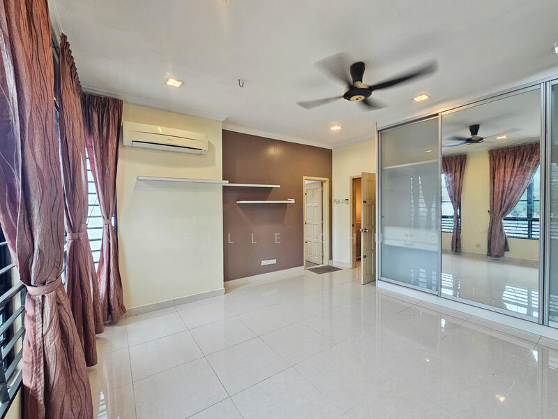 For Rent - Putra Avenue