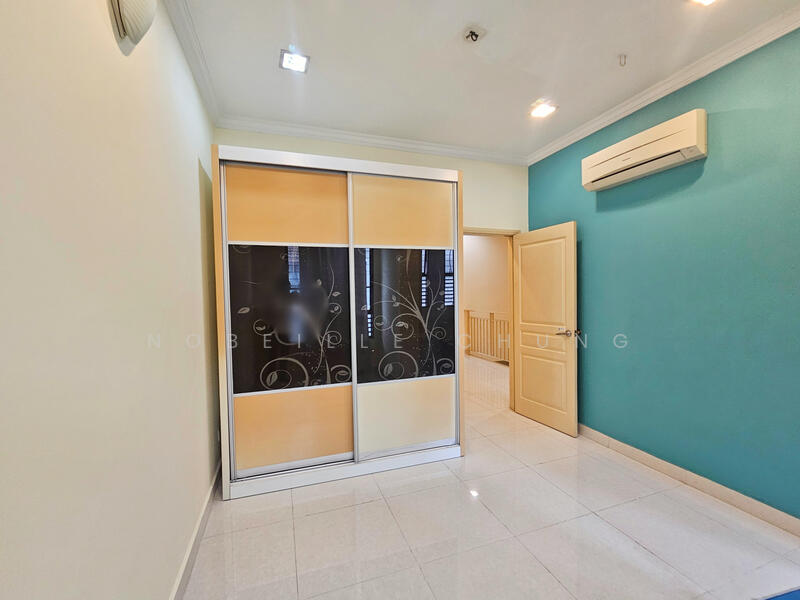 For Rent - Putra Avenue