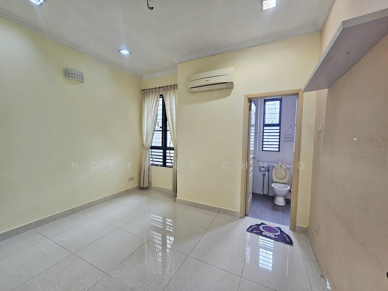 For Rent - Putra Avenue