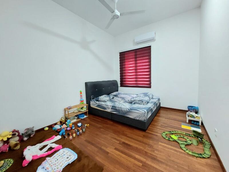 Cluster House for Rent in Seksyen U13 (Setia Alam) - Bee Lee - Bedroom - PropertyGuru.com.my