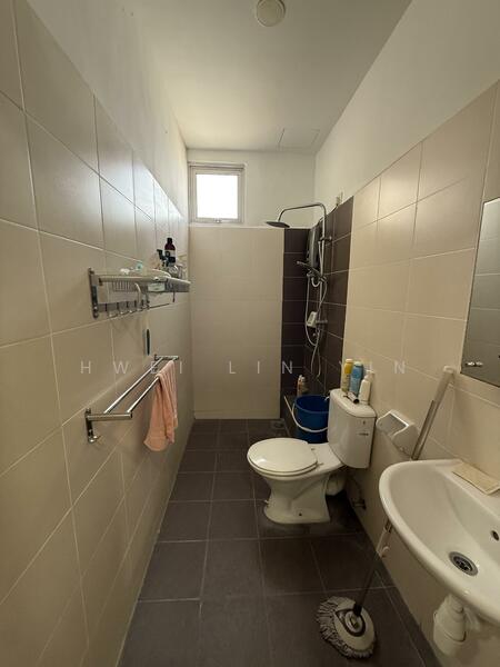 Pangsapuri Mesra Jaya untuk Untuk Dijual - RM 560,000, Mac 2026 - Bathroom - PropertyGuru.com.my