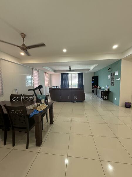 Pangsapuri Mesra Jaya untuk Untuk Dijual - RM 560,000, Mac 2026 - Living Room - PropertyGuru.com.my