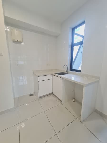 Servis Apartment untuk Disewa di Arte Mont Kiara - Eugene Choo - Kitchen - PropertyGuru.com.my