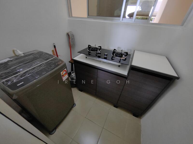 Condominium for Rent at 10 Island Resort - Irene Goh - Kitchen - PropertyGuru.com.my