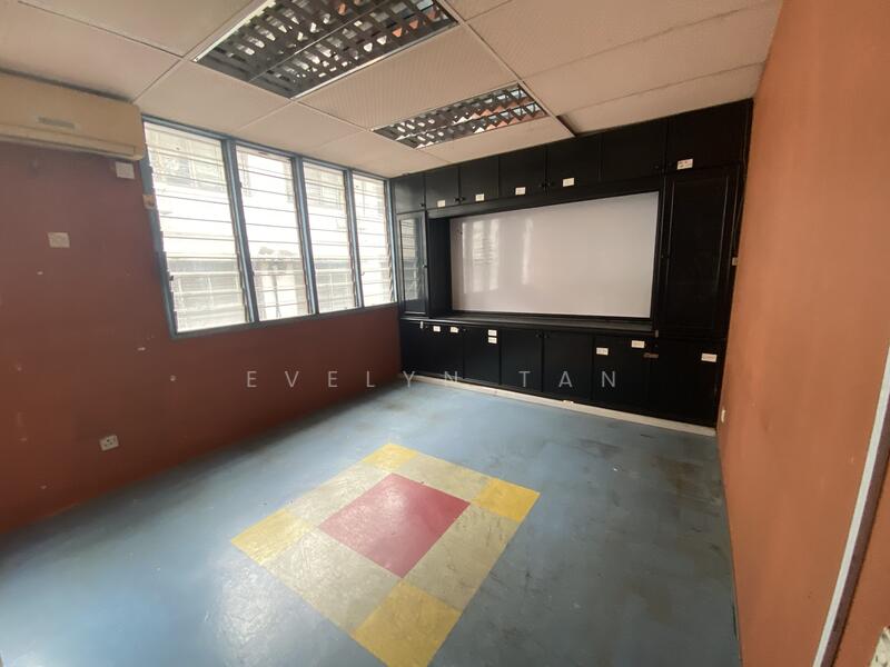 Shop / Office for Rent in Subang Jaya (Selangor) - Evelyn Tan - Interior - PropertyGuru.com.my