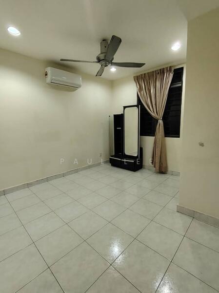 Rumah Berkembar untuk Dijual di Puchong (Selangor) - Paul Lee - Bedroom - PropertyGuru.com.my
