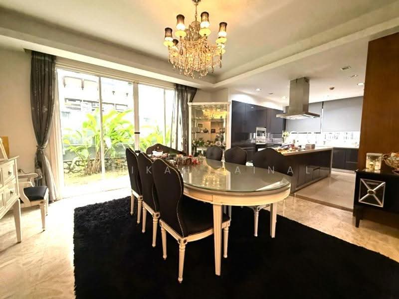 Bungalow House for Sale in Mutiara Damansara (Selangor) - Athikah Zainal - Dining Room - PropertyGuru.com.my