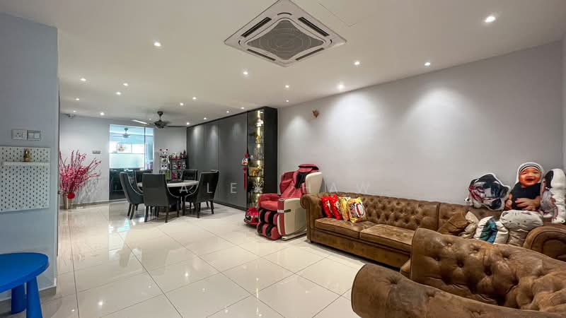 2-storey Terraced House for Sale in Bandar Sri Damansara (Selangor) - Alex Haw - Living Room - PropertyGuru.com.my
