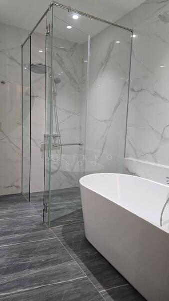 Service Residence for Sale at Core Residence @ TRX - Reikko Soo - Bathroom - PropertyGuru.com.my