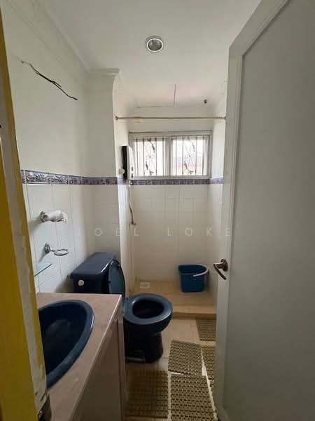 Semi-Detached House for Rent in Damansara Heights (Kuala Lumpur) - Joel Loke - Bathroom - PropertyGuru.com.my