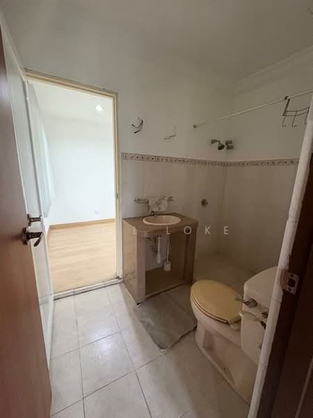 Semi-Detached House for Rent in Damansara Heights (Kuala Lumpur) - Joel Loke - Bathroom - PropertyGuru.com.my