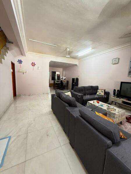 2-storey Terraced House for Sale in Taman Nusa Indah (Iskandar Puteri (Nusajaya)) - Nathan Chan - Living Room - PropertyGuru.com.my