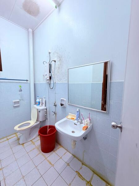 2-storey Terraced House for Sale in Taman Nusa Indah (Iskandar Puteri (Nusajaya)) - Nathan Chan - Bathroom - PropertyGuru.com.my