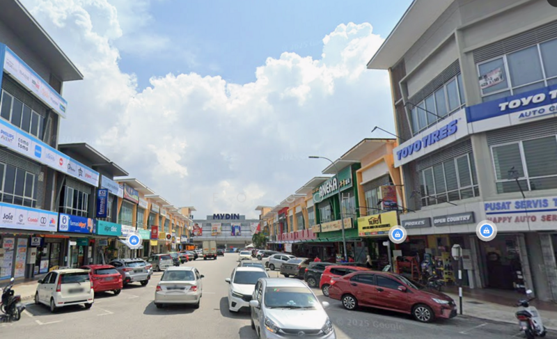For Sale - Bandar Prima Senawang 3-Storey Shop High Traffic