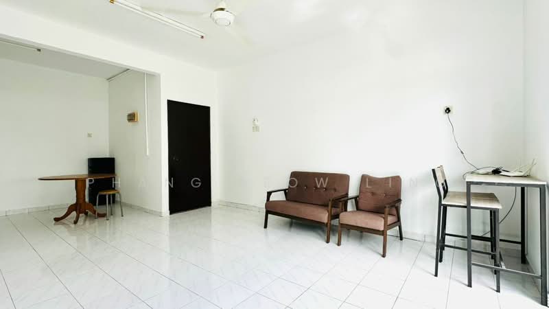 Taman Kesidang Seksyen 2 untuk Untuk Disewa - RM 750 /bulan, Feb 2026 - Living Room - PropertyGuru.com.my