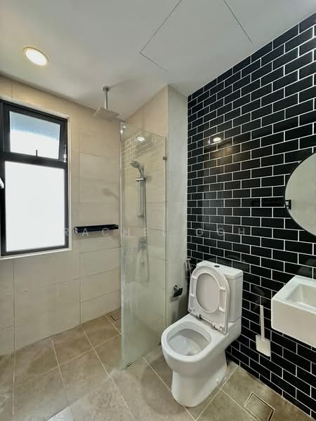 Condominium for Rent at Union Suites - Rachel Goh - Bathroom - PropertyGuru.com.my