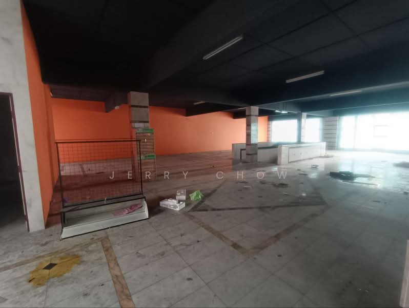 Shop for Rent in Station 18 (Ipoh) - Jerry Chow - Interior - PropertyGuru.com.my