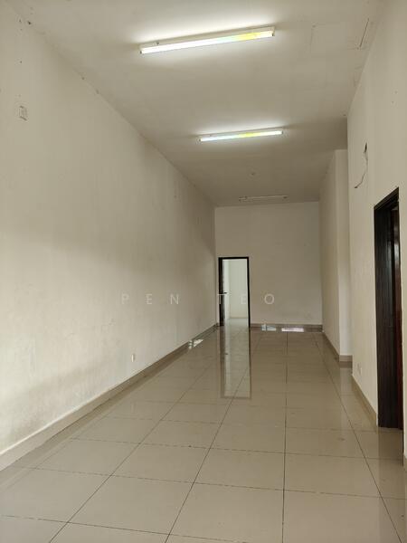 Living & Dining Room 