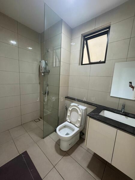 Service Residence for Rent at The Park Sky Residence - Jess Lau - Bathroom - PropertyGuru.com.my