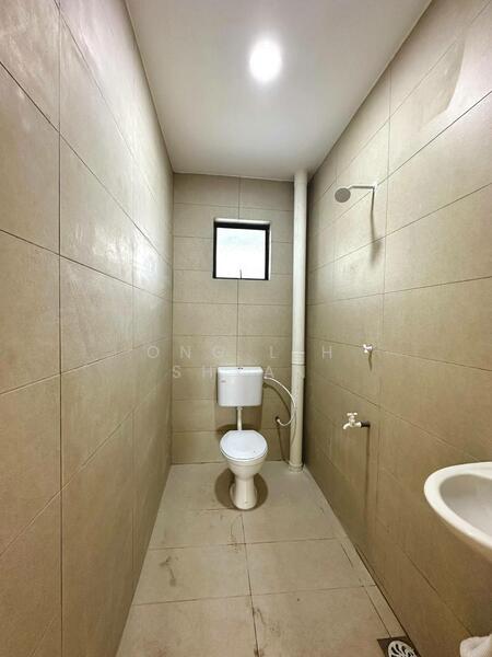 2-storey Terraced House for Sale in Kulai (Johor) - Ong Lih Shyan - Bathroom - PropertyGuru.com.my