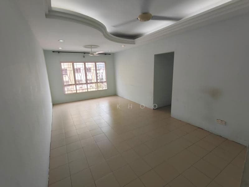 Apartment for Sale at Pangsapuri Damai Senja - CK Khoo - Living Room - PropertyGuru.com.my