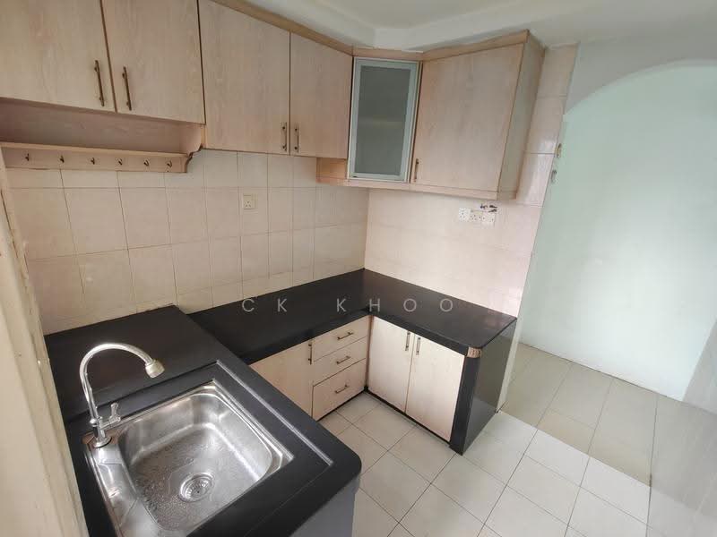 Apartment for Sale at Pangsapuri Damai Senja - CK Khoo - Kitchen - PropertyGuru.com.my