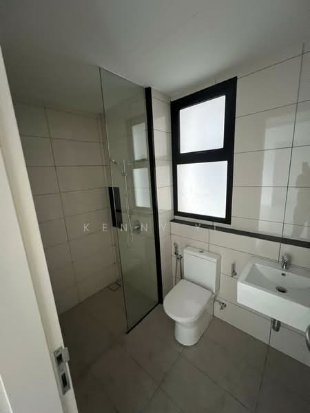 Kondominium untuk Dijual di Duta Park Residences - Kenny YL - Bathroom - PropertyGuru.com.my